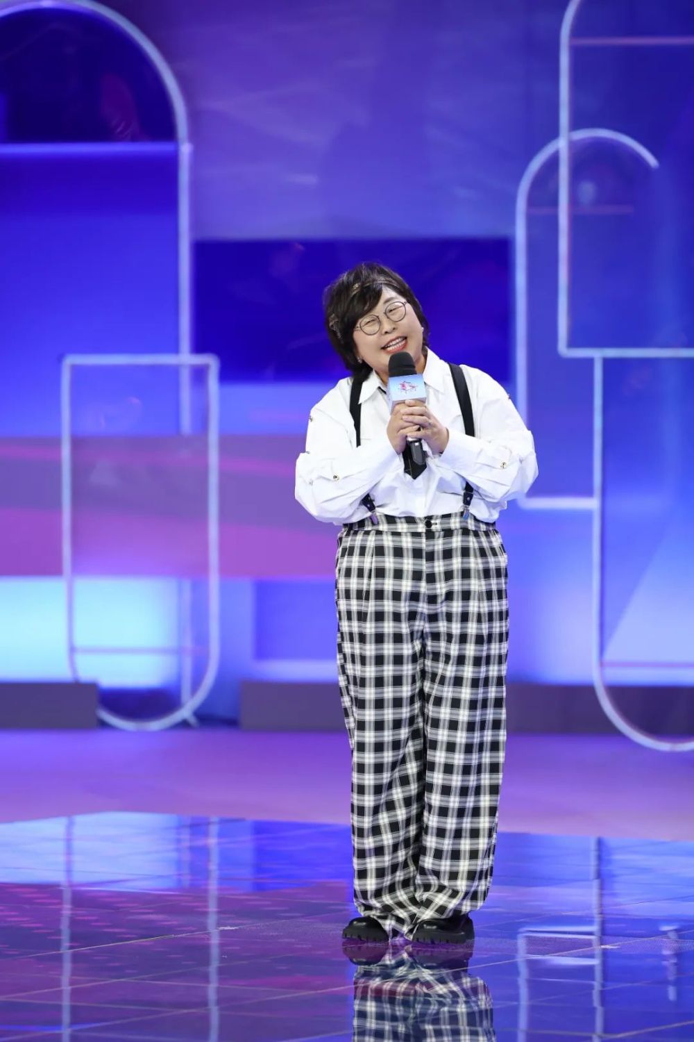 蓝莓孵化营完美收官王小潮夺冠九组公益帮扶大使出炉