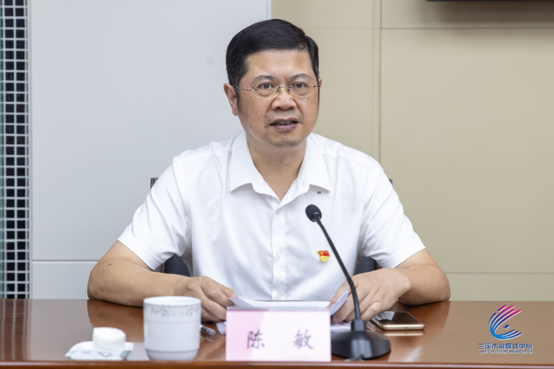 >兰溪发布>省委第一巡视组副组长李景高,市委第二巡察组副组长胡文卿